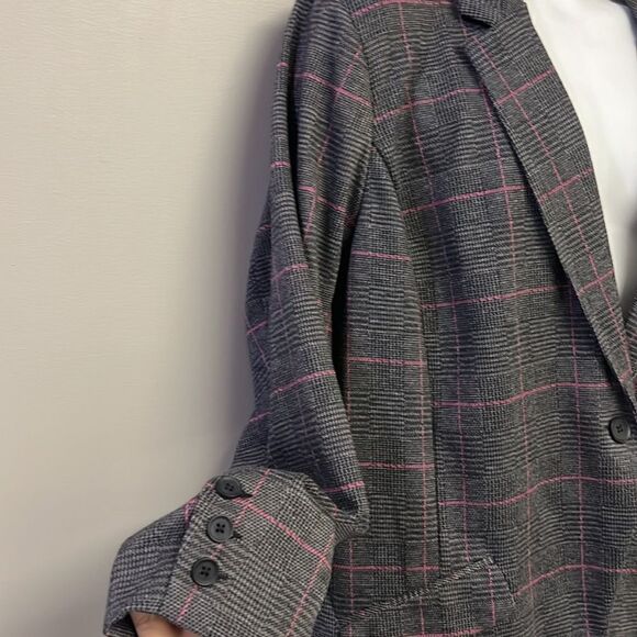 Torrid Plaid Grey/Black/Purple One Button Aline Blazer- Size 3/3XL- NWOT - Picture 3 of 13